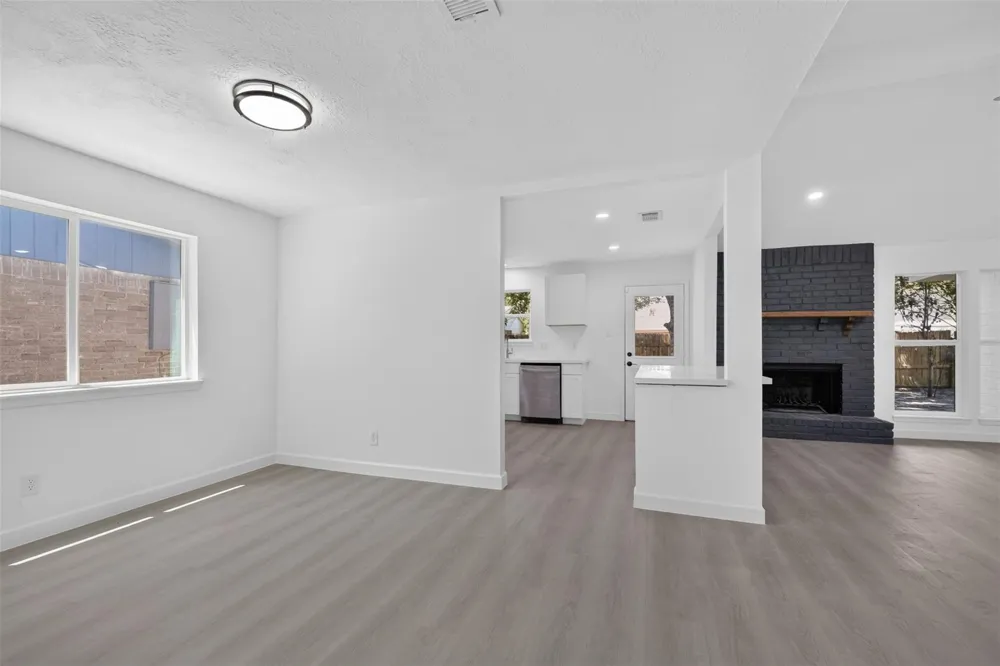 4247 Rosegate Drive Spring, TX 77373
