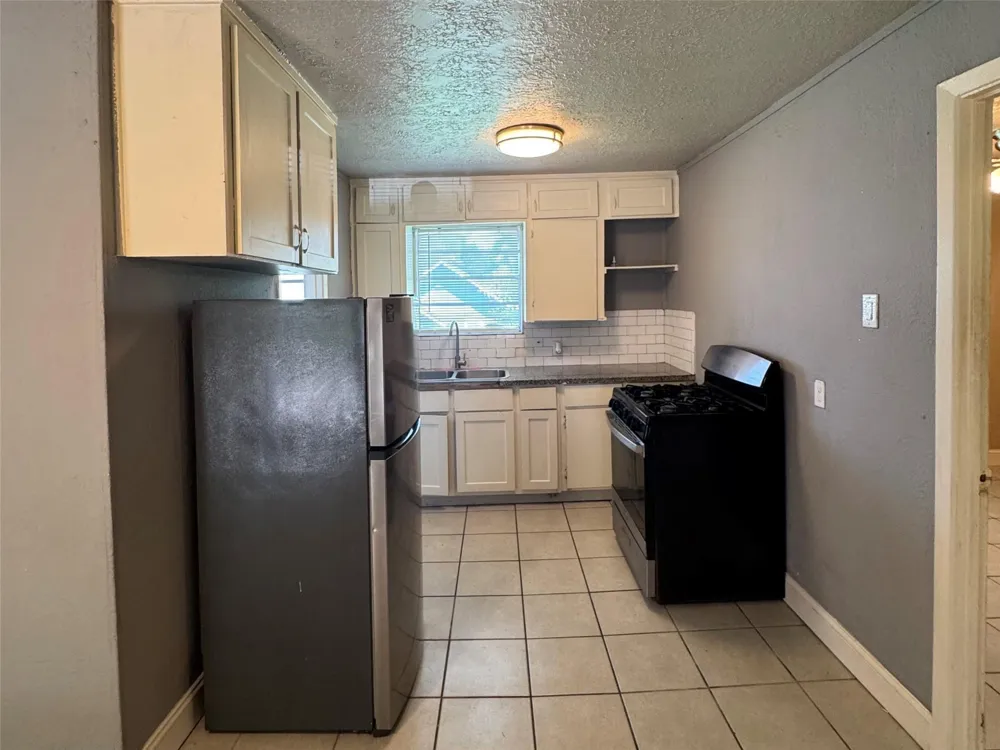 311 Randall Street #4 Pasadena, TX 77506
