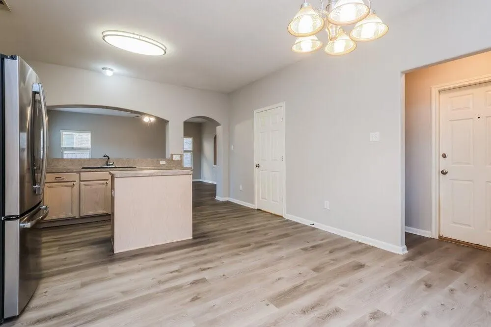 985 Oak Falls Drive Conroe, TX 77378