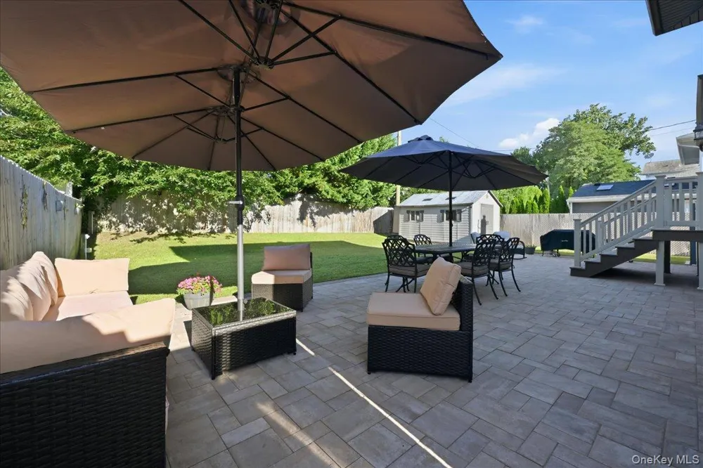 1420 Holiday Park Drive Wantagh, NY 11793