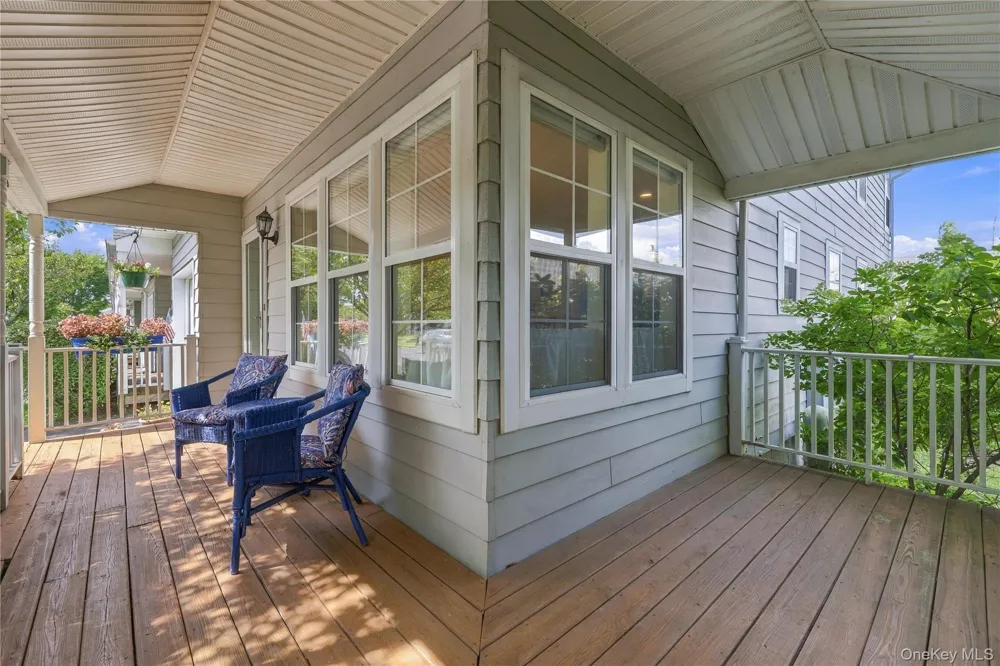 77 Sunburst Terrace Central Islip, NY 11722