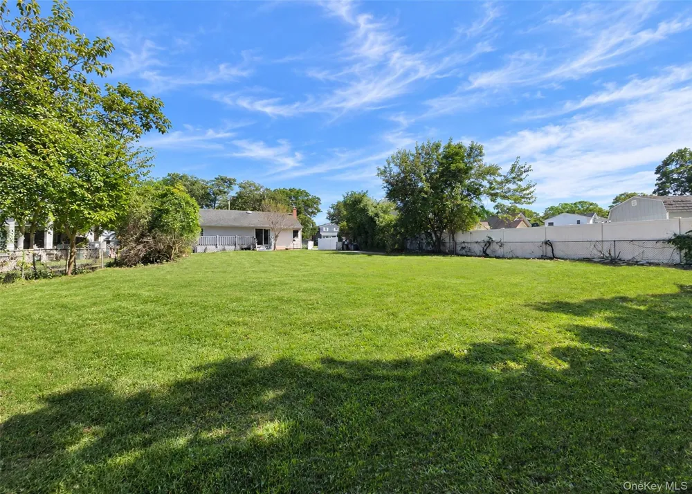 80 Carroll Avenue Ronkonkoma, NY 11779