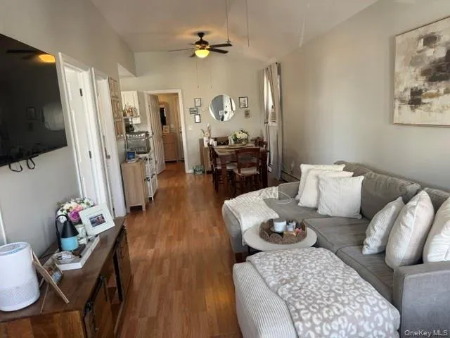 31 Vermont Street Long Beach, NY 11561
