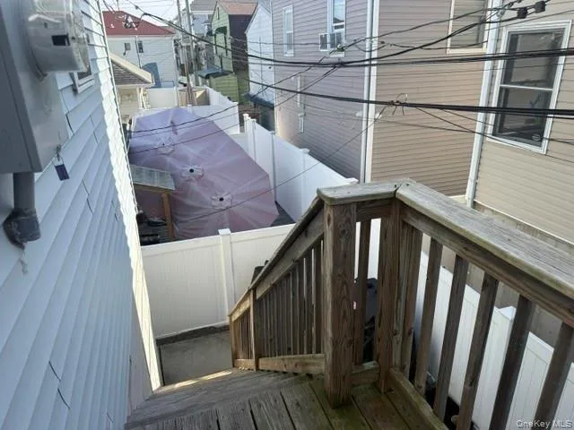 31 Vermont Street Long Beach, NY 11561