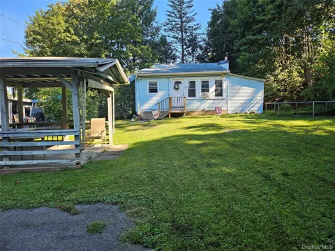 60 Carle Terrace