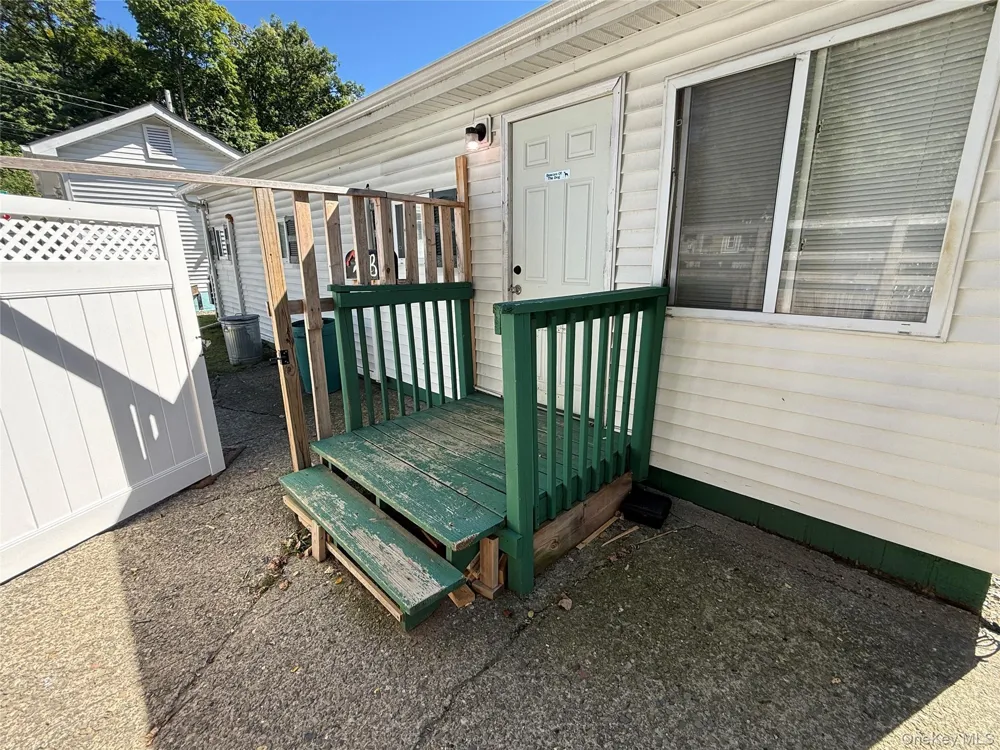 275 Robinson Avenue #B Newburgh, NY 12550