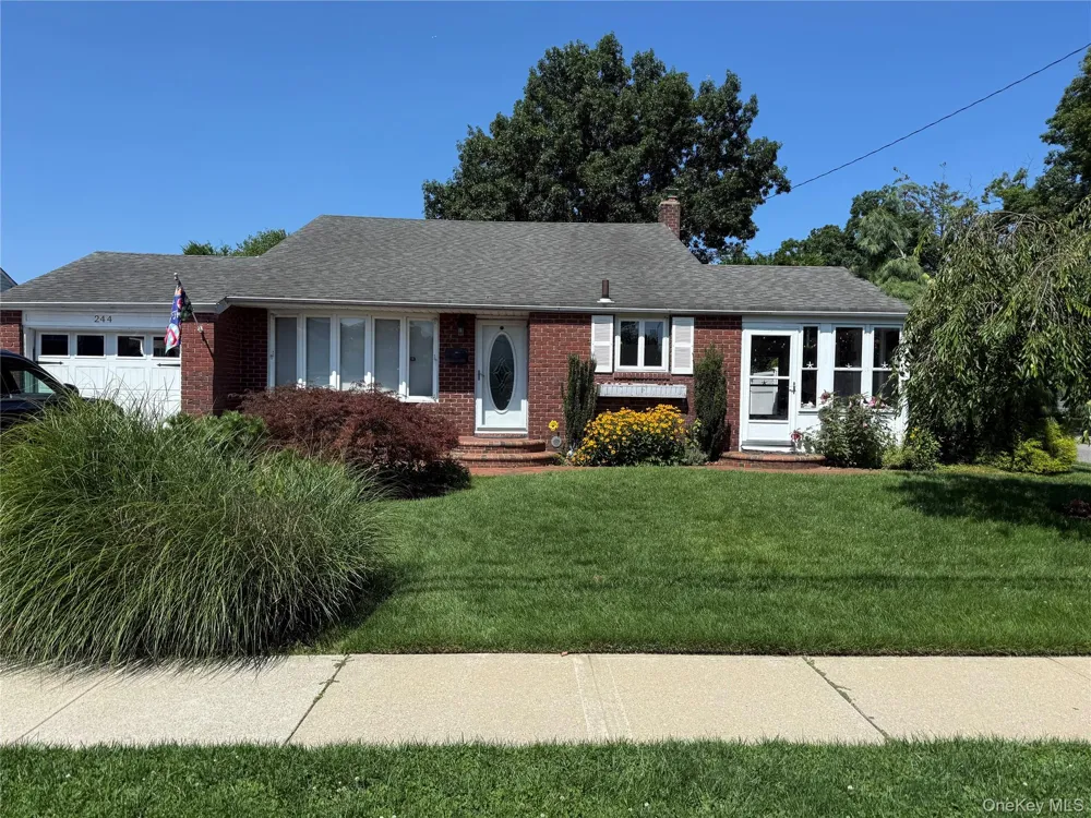 244 Ocean Avenue Massapequa Park, NY 11762