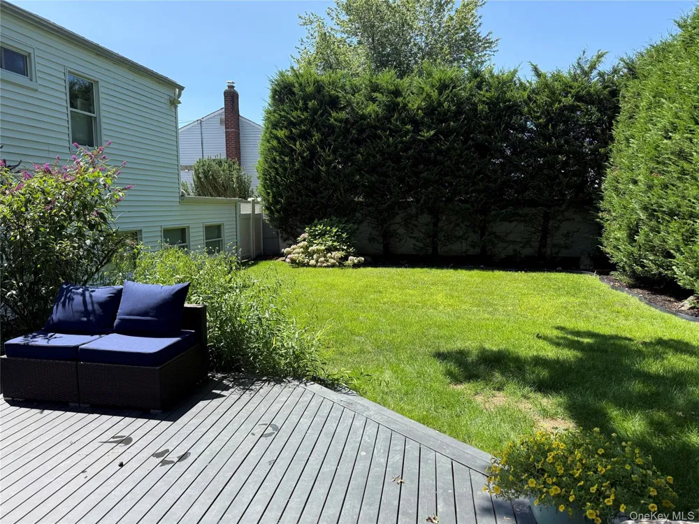 244 Ocean Avenue Massapequa Park, NY 11762