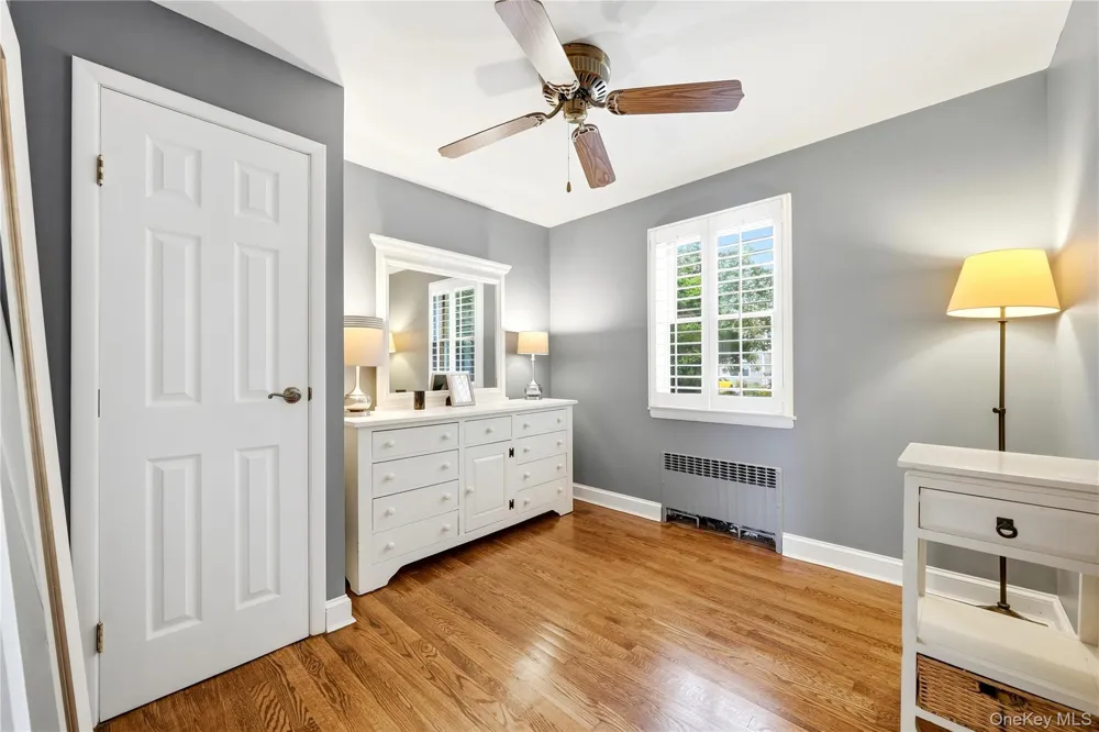 2 Baltic Place Amity Harbor, NY 11701