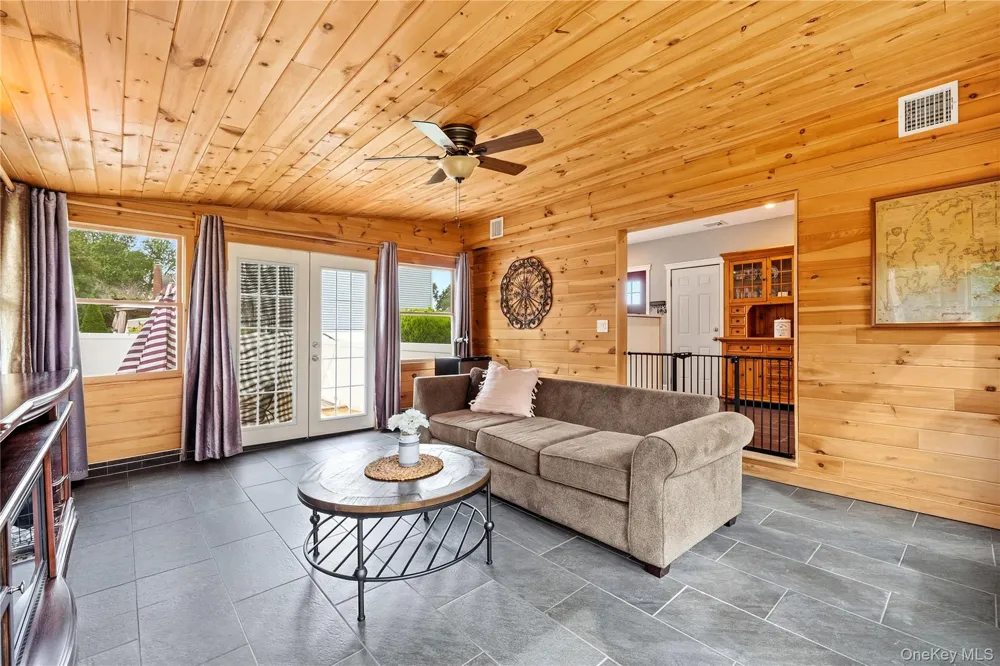 2 Baltic Place Amity Harbor, NY 11701