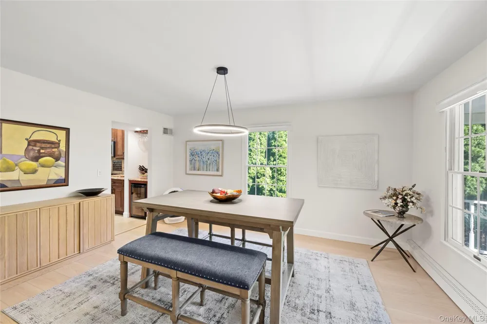 7 Holly Lane Port Jefferson, NY 11777