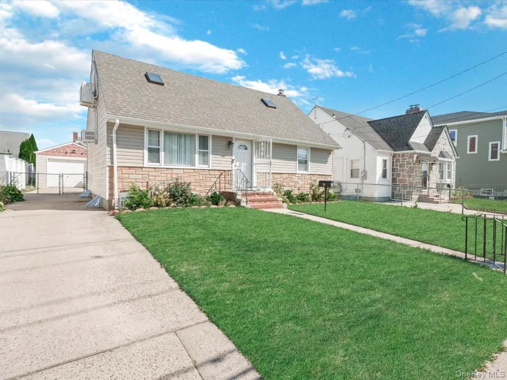77 LITCHFIELD AVENUE Elmont, NY 11003