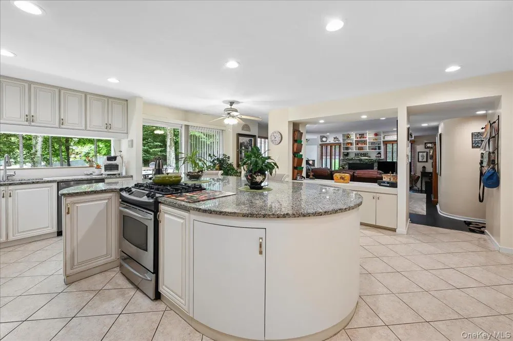 12 Berkshire Drive New City, NY 10956