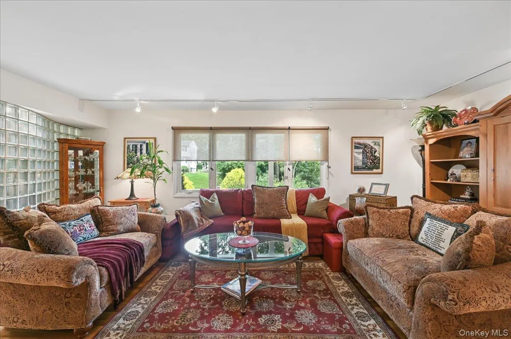 12 Berkshire Drive New City, NY 10956