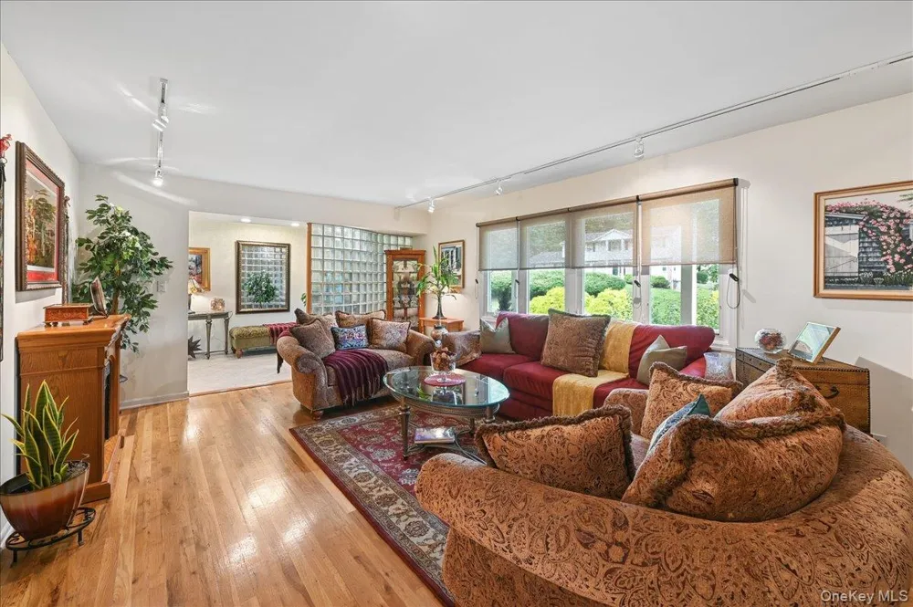 12 Berkshire Drive New City, NY 10956