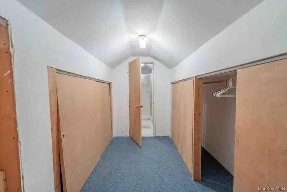 112 Harrison Street Lawrence, NY 11559