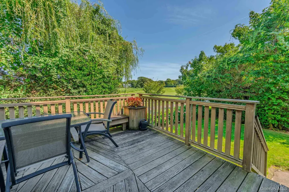 112 Harrison Street Lawrence, NY 11559