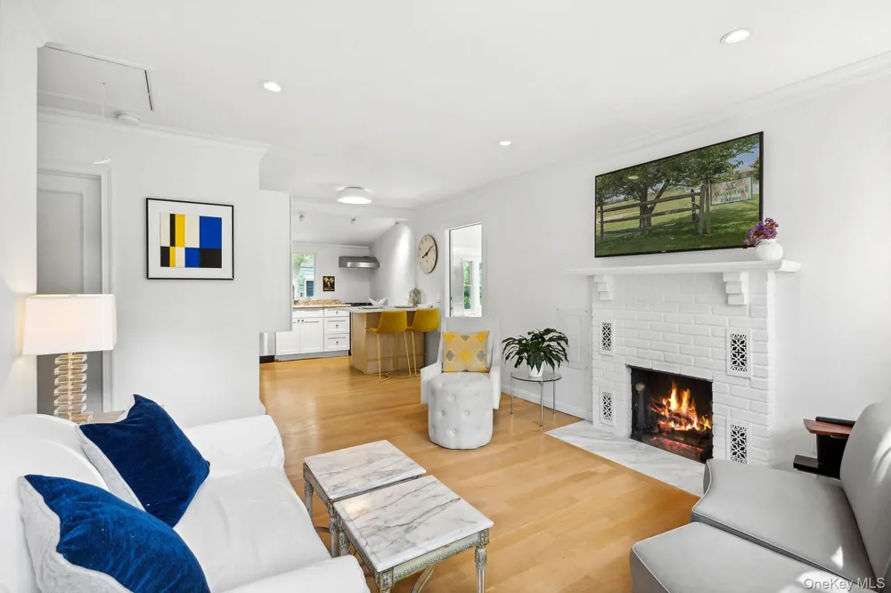 3 Clinton Avenue East Quogue, NY 11942