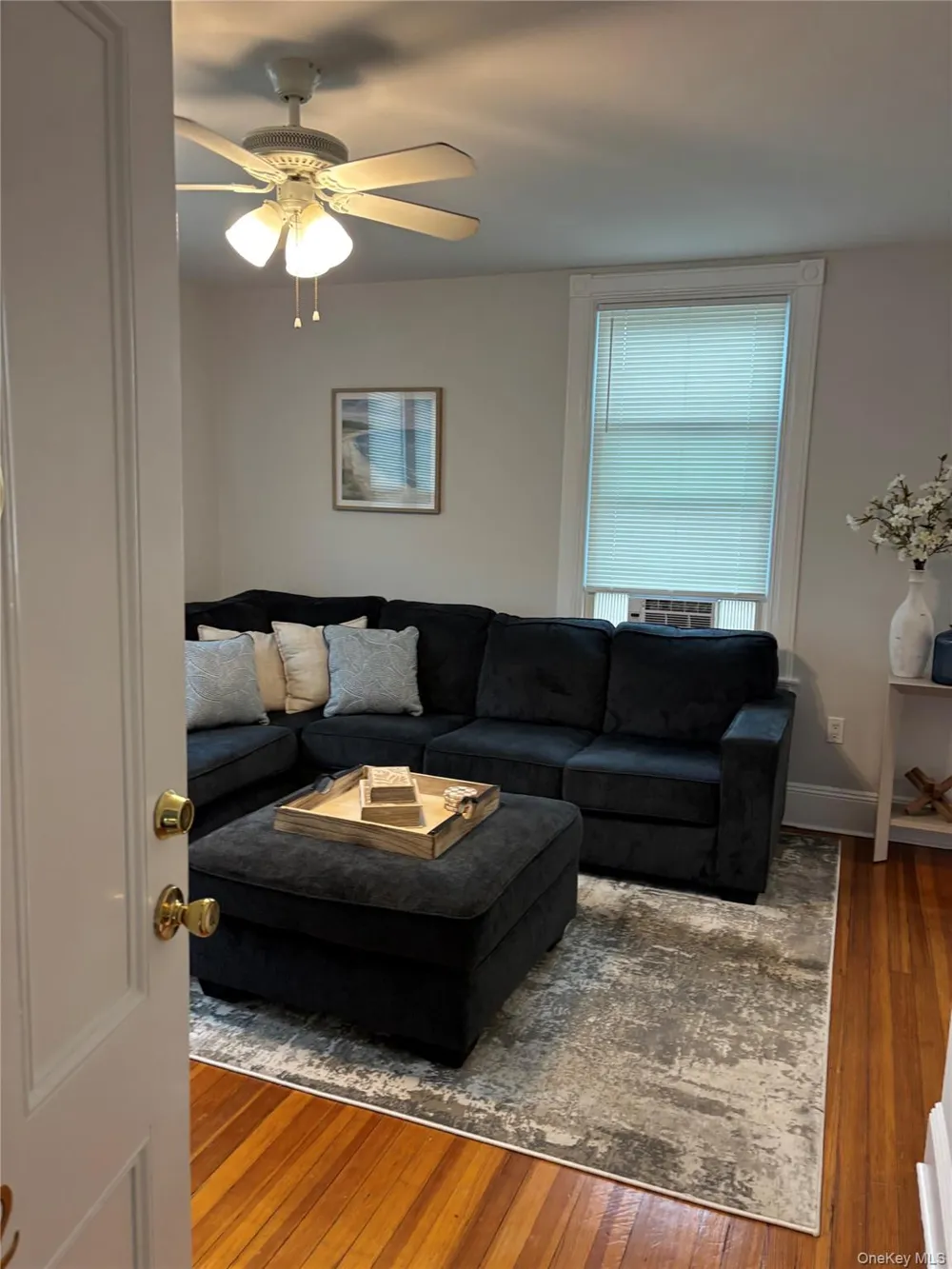 43 W Neck #2 Huntington, NY 11743
