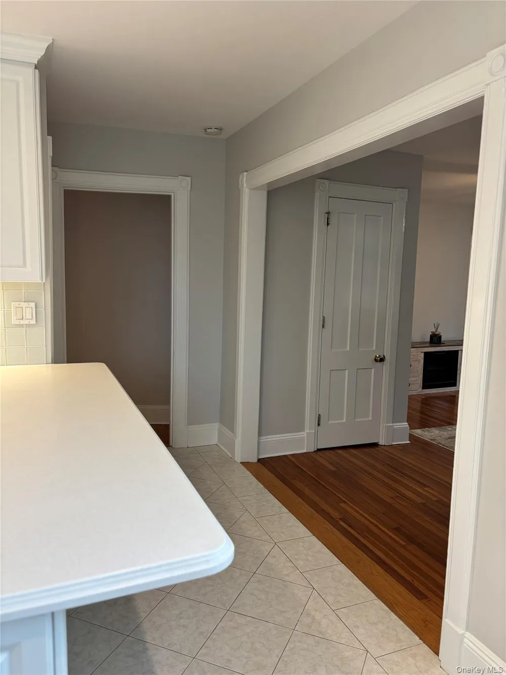 43 W Neck #2 Huntington, NY 11743