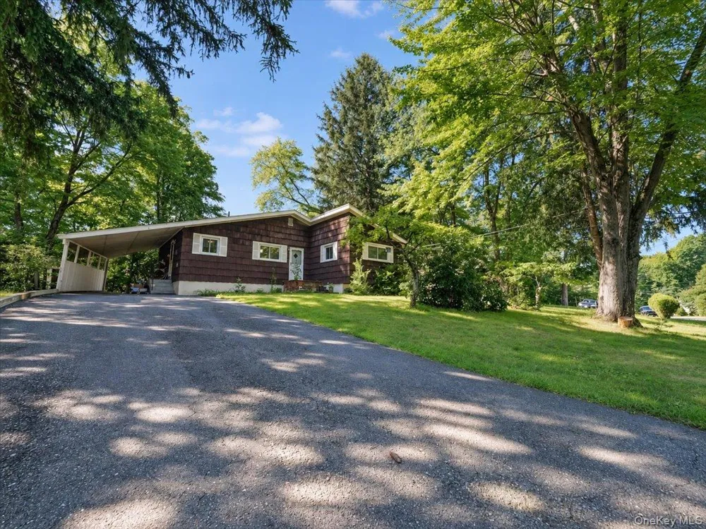 6 Byron Street New City, NY 10956