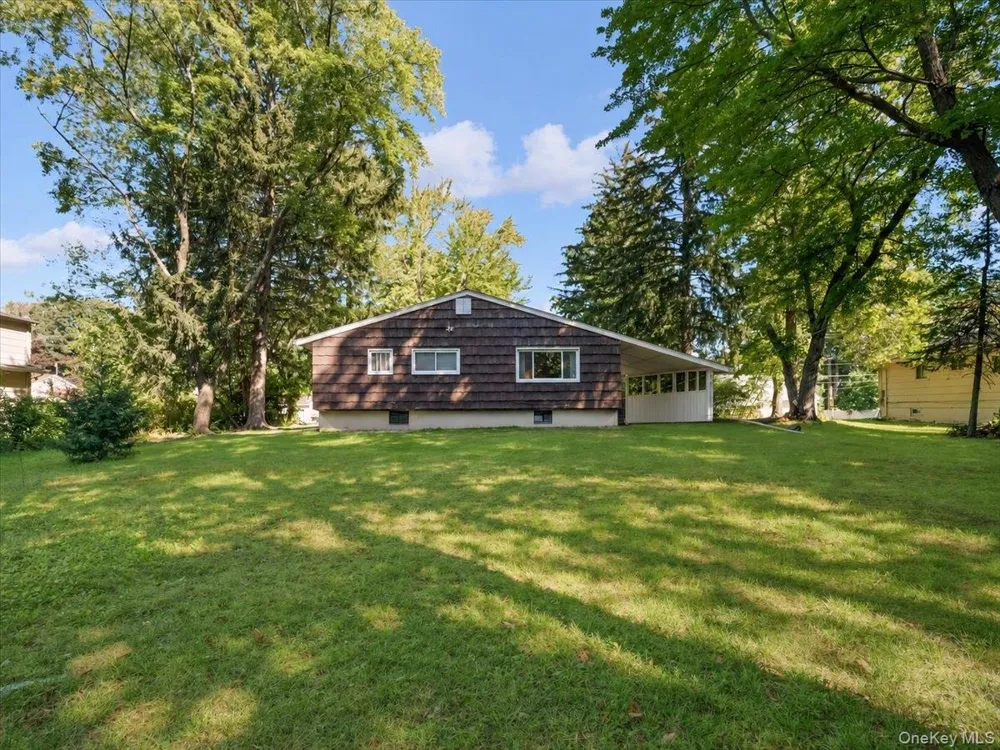 6 Byron Street New City, NY 10956