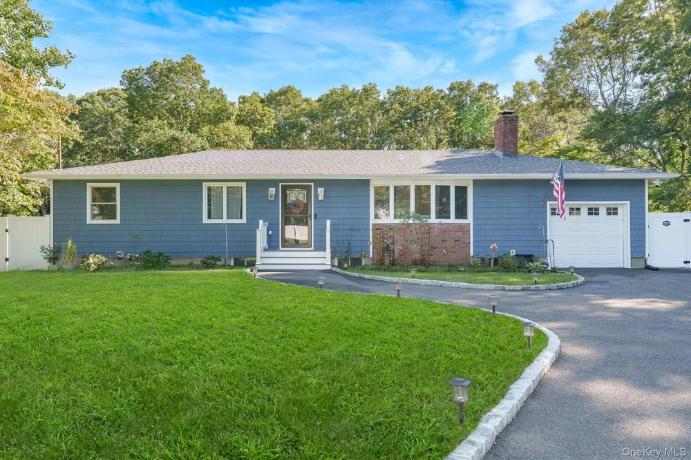 20 Danbury Avenue Patchogue, NY 11772