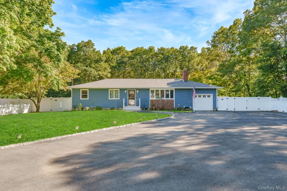 20 Danbury Avenue Patchogue, NY 11772