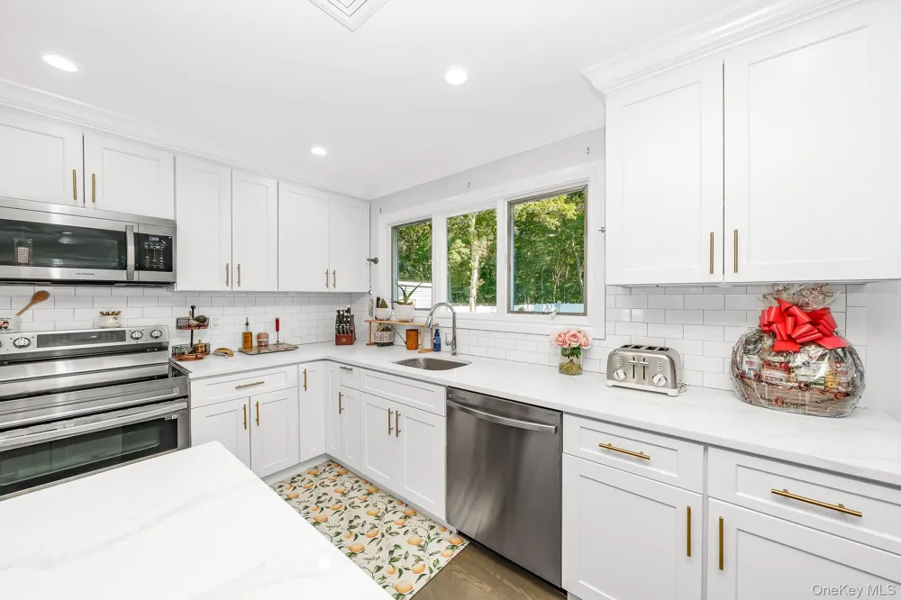 20 Danbury Avenue Patchogue, NY 11772