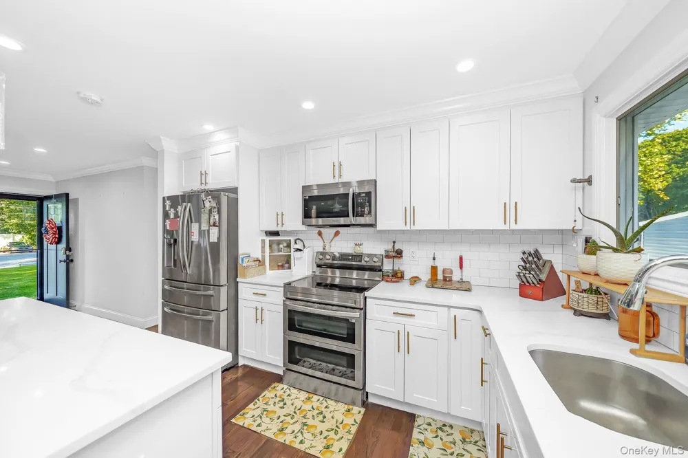 20 Danbury Avenue Patchogue, NY 11772