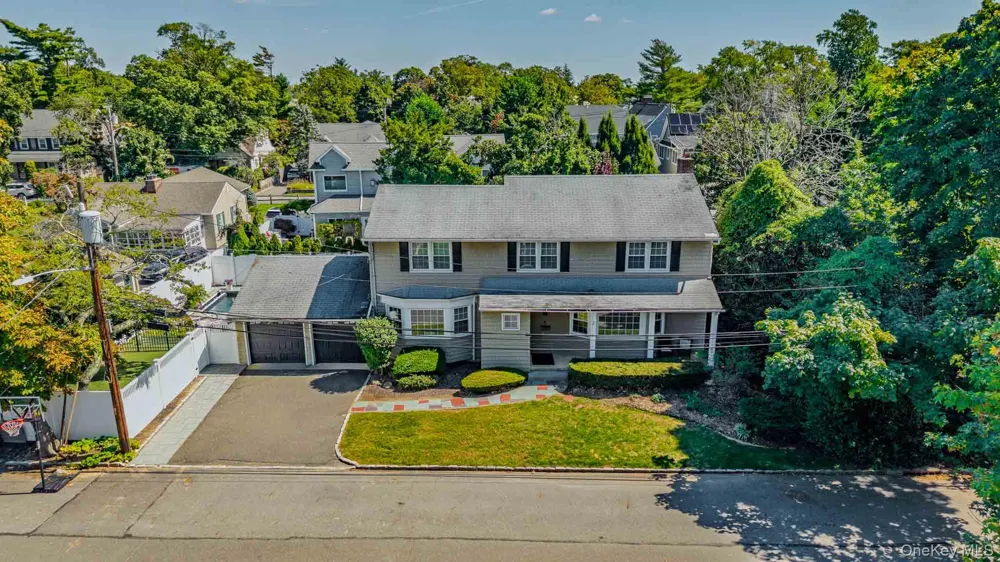 2 Ike Place Woodmere, NY 11598