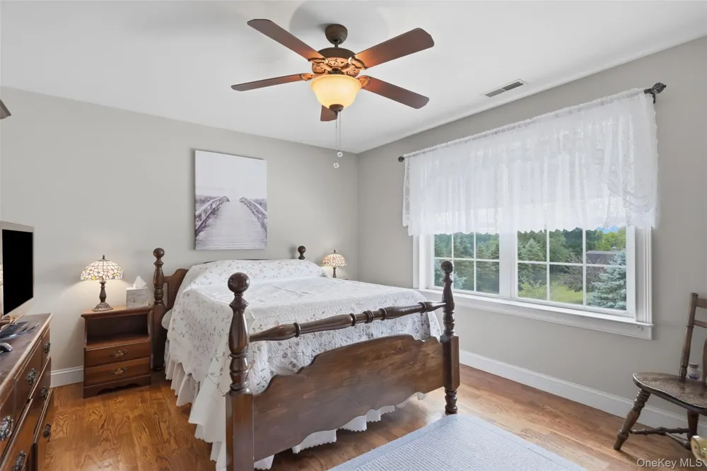 161 Bergen Circle Slate Hill, NY 10973