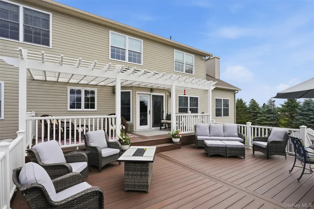 161 Bergen Circle Slate Hill, NY 10973