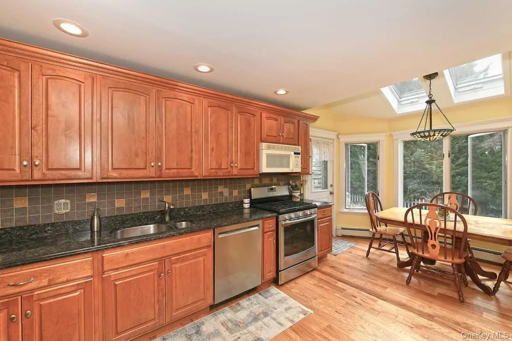 1994 Van Nostrand Avenue Merrick, NY 11566