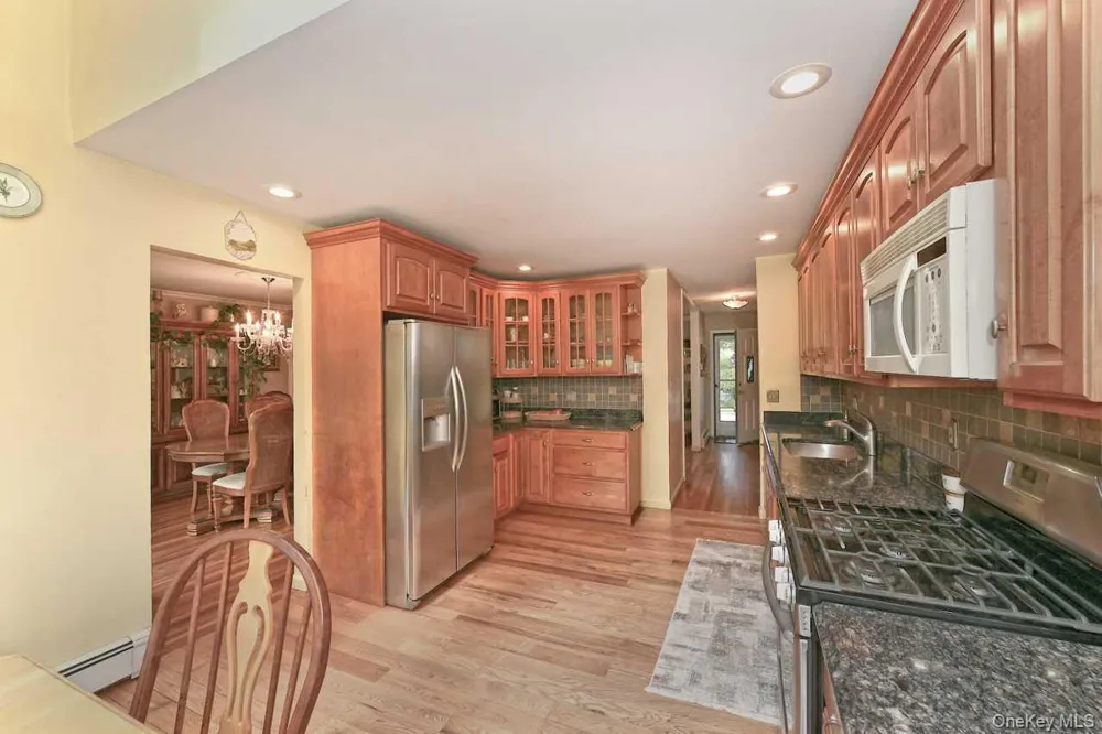 1994 Van Nostrand Avenue Merrick, NY 11566