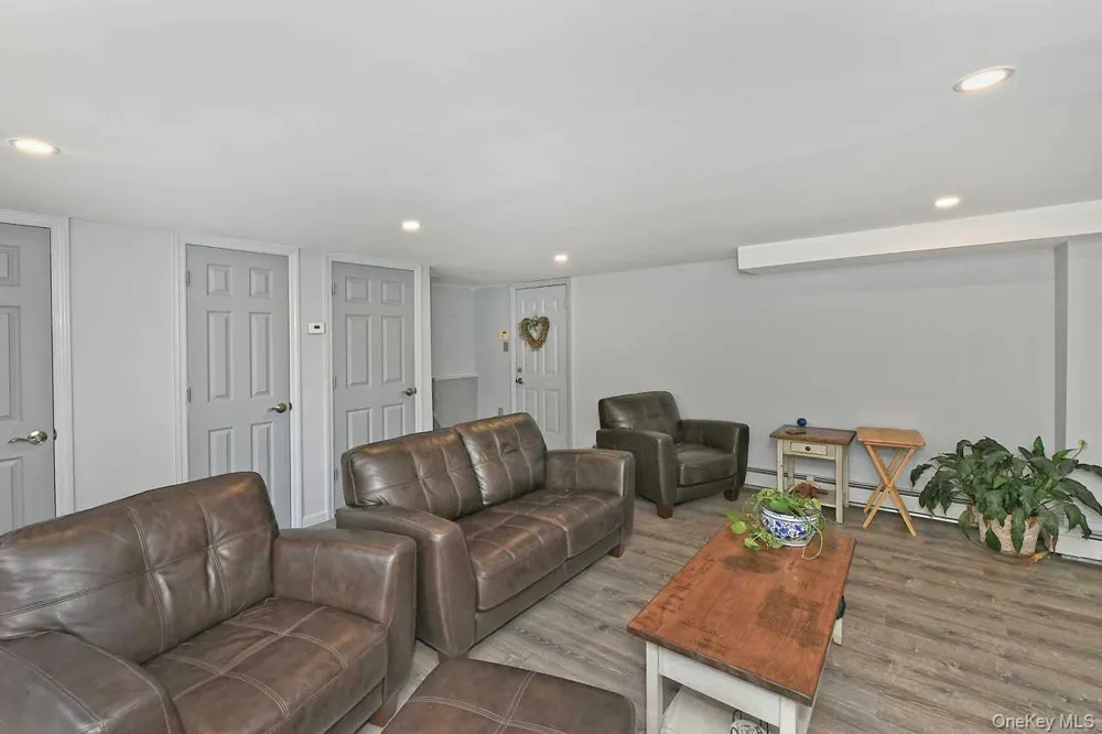 1994 Van Nostrand Avenue Merrick, NY 11566