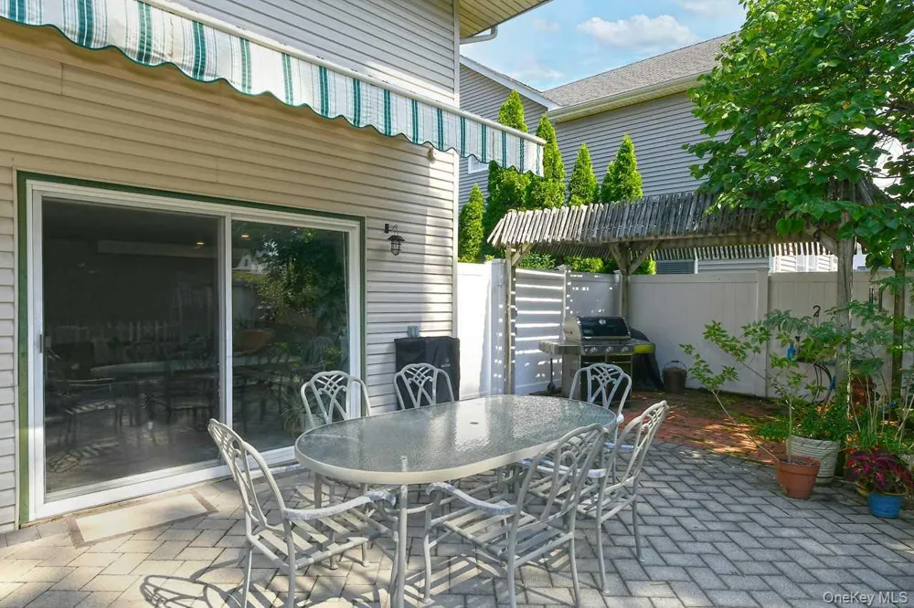 1994 Van Nostrand Avenue Merrick, NY 11566