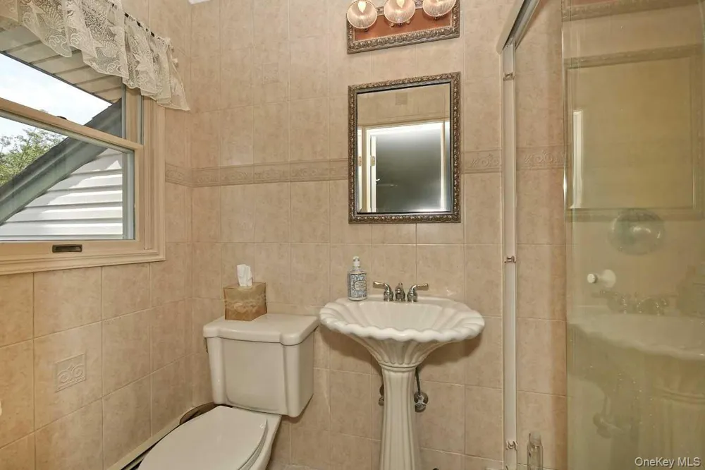 1994 Van Nostrand Avenue Merrick, NY 11566