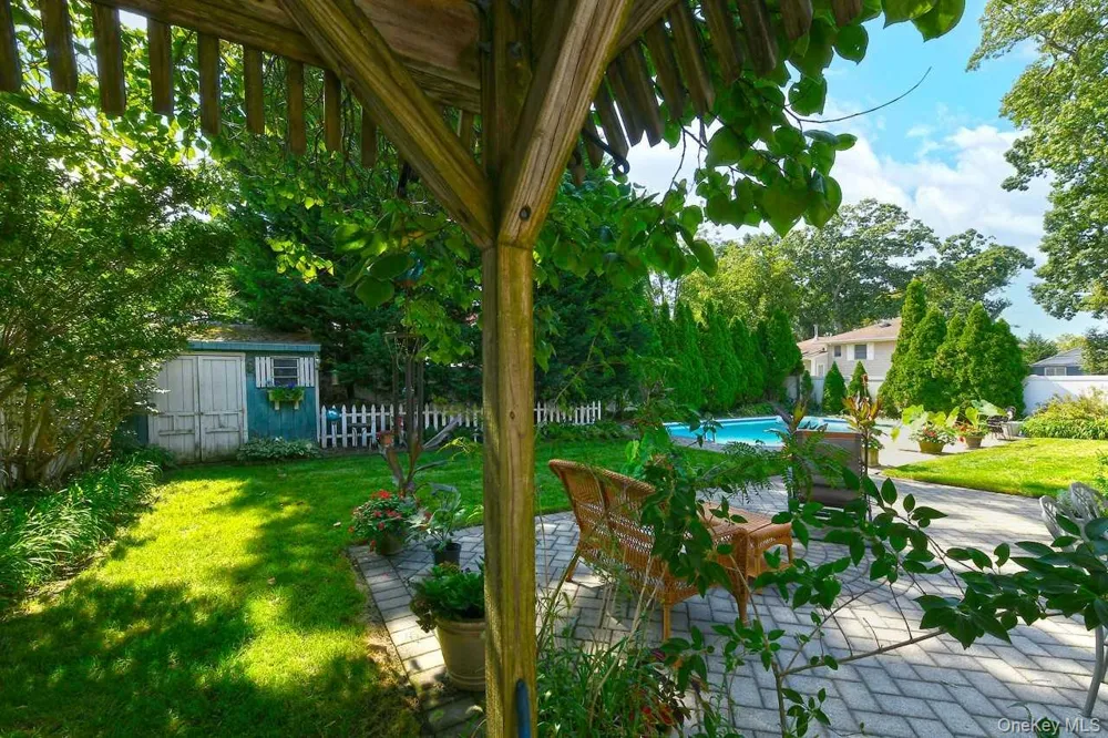 1994 Van Nostrand Avenue Merrick, NY 11566