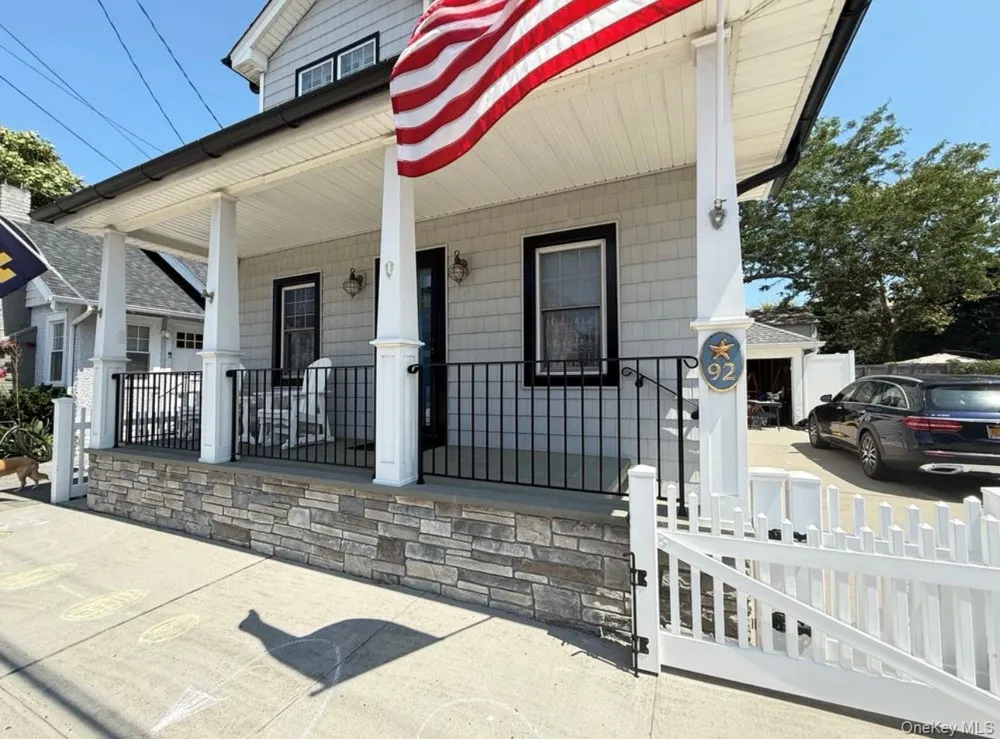 92 Hewlett Avenue Point Lookout, NY 11569
