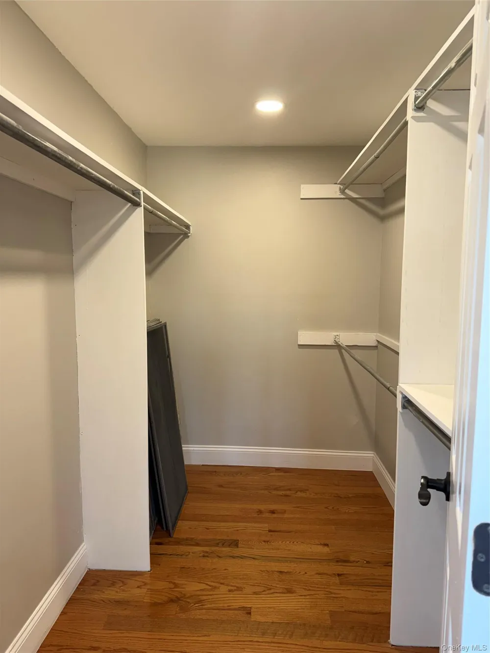 245 Stone Street Elmont, NY 11003