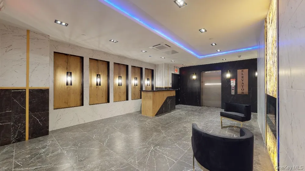 138-28 Queens Boulevard #2C Briarwood, NY 11435