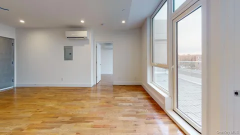 138-28 Queens Boulevard #PH-7F
