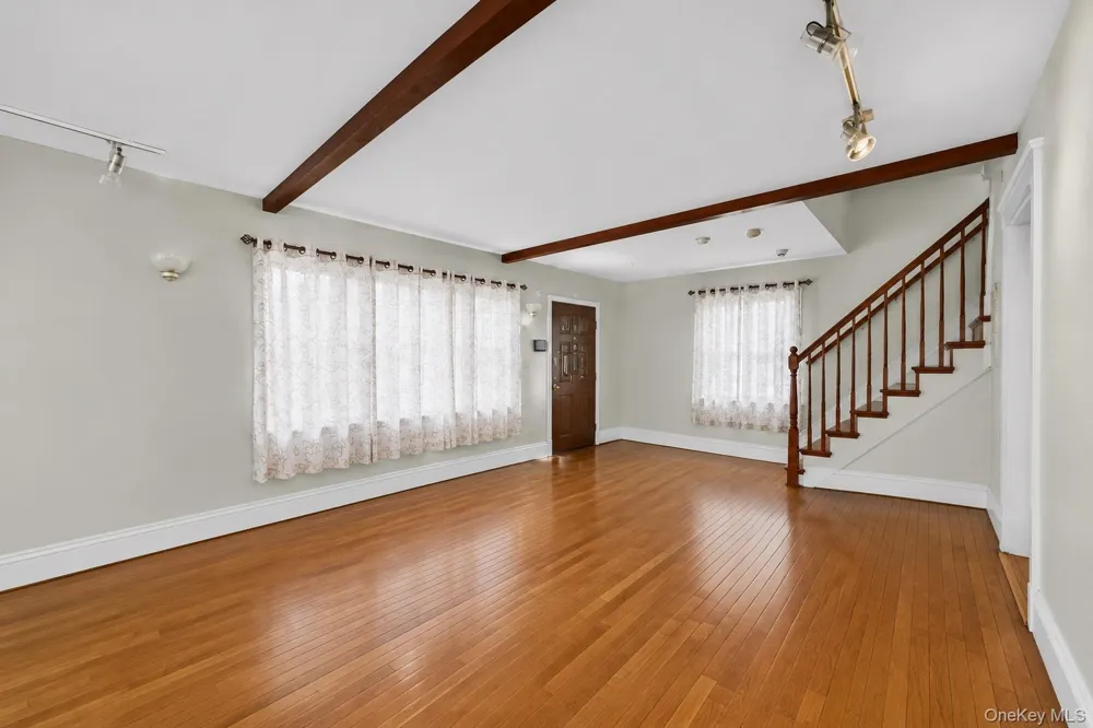 77 Irving Place New Rochelle, NY 10801