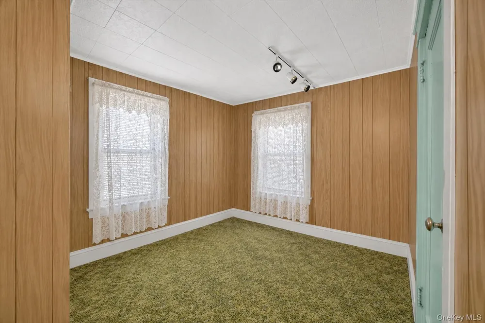 77 Irving Place New Rochelle, NY 10801