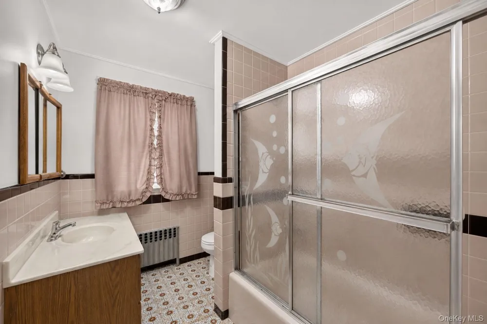 77 Irving Place New Rochelle, NY 10801