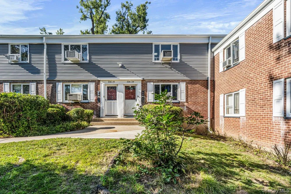 226-29 Manor Rd ##2 Upper Queens Village, NY 11427