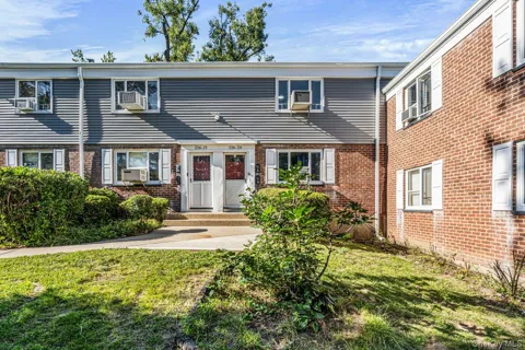 226-29 Manor Rd ##2 Upper