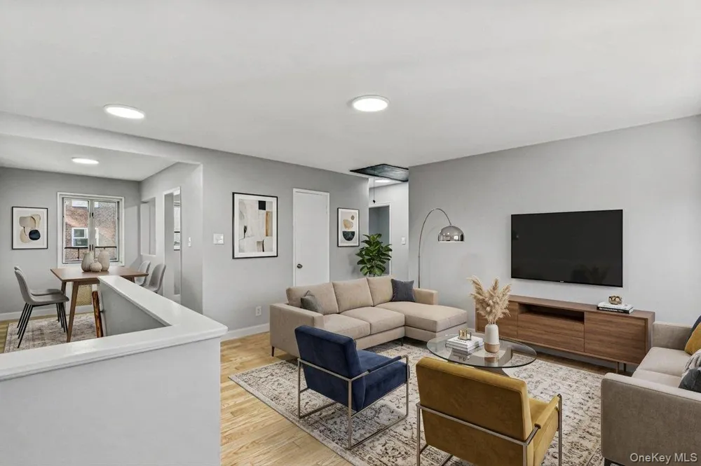226-29 Manor Rd ##2 Upper Queens Village, NY 11427