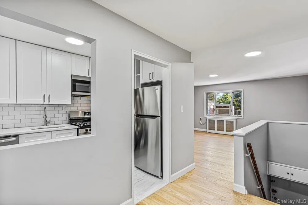 226-29 Manor Rd ##2 Upper Queens Village, NY 11427